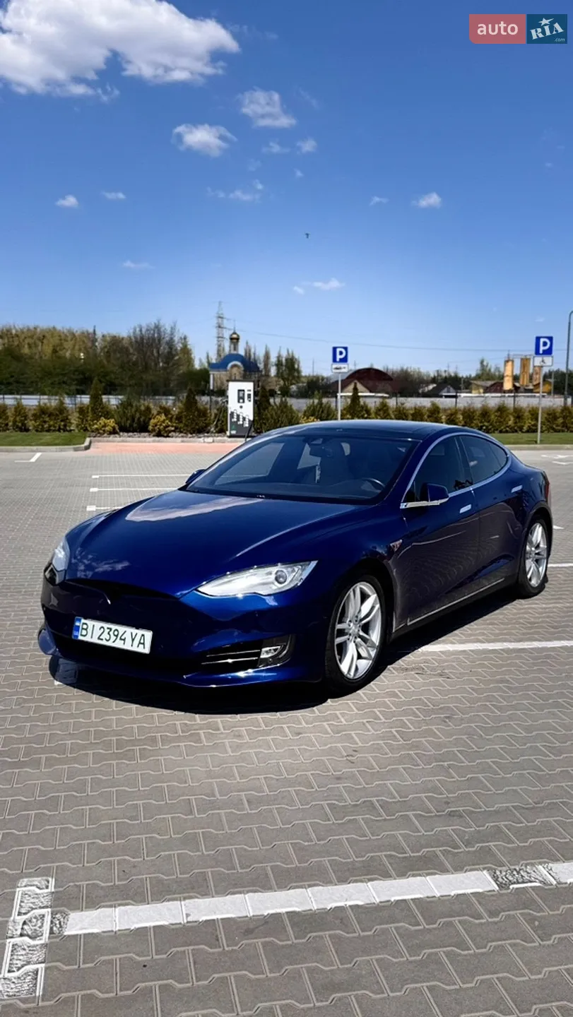 2015 Tesla Model S - мініатюра 3