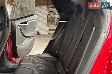 Ліфтбек Tesla Model S 2014 в Черкасах