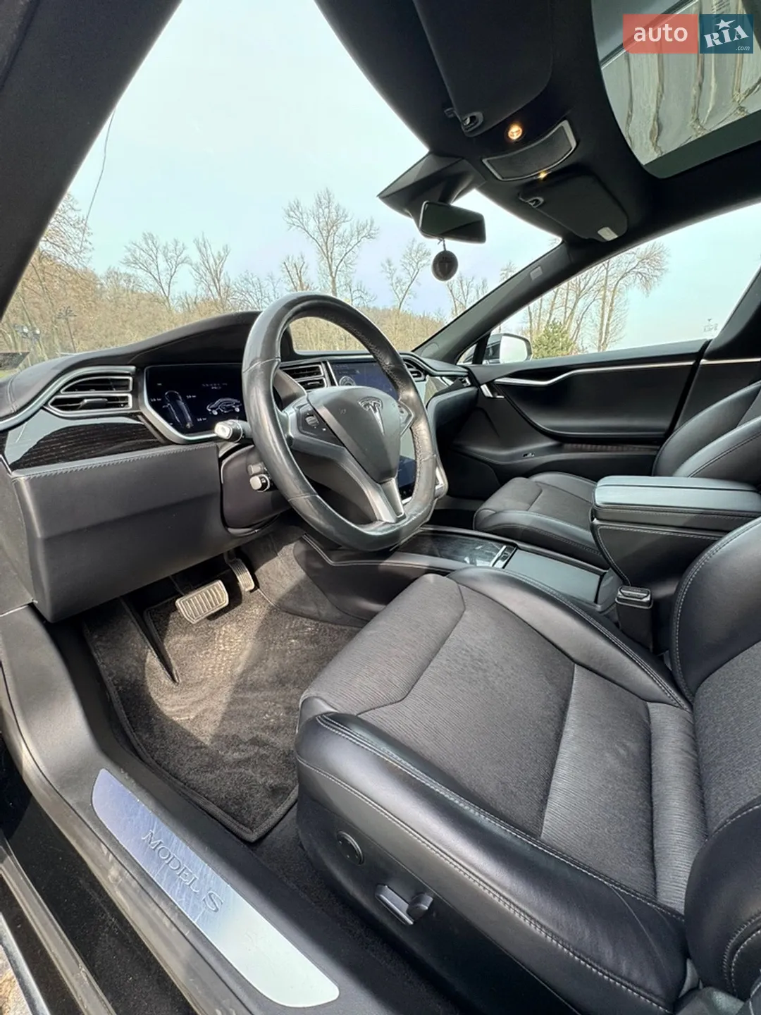 2017 Tesla Model S - мініатюра 18