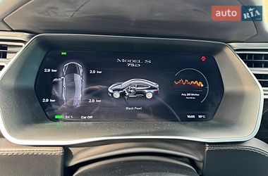 Лифтбек Tesla Model S 2017 в Киеве
