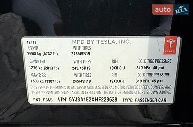 Лифтбек Tesla Model S 2017 в Киеве