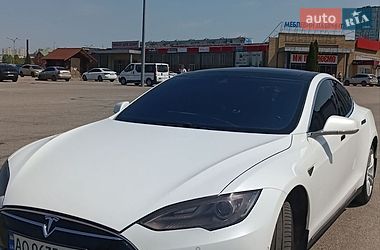 Лифтбек Tesla Model S 2014 в Харькове