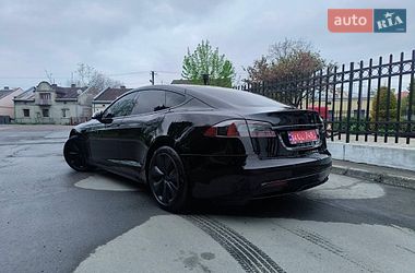 Лифтбек Tesla Model S 2021 в Львове