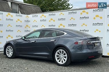 Ліфтбек Tesla Model S 2017 в Луцьку