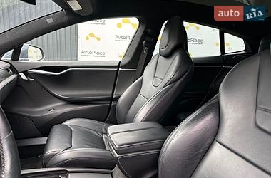 Ліфтбек Tesla Model S 2017 в Луцьку