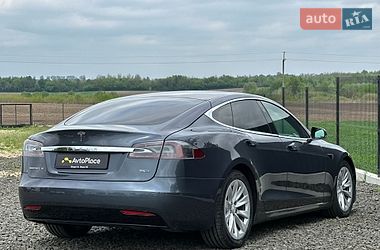 Ліфтбек Tesla Model S 2017 в Луцьку