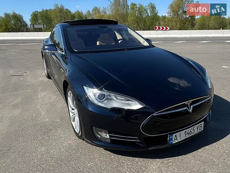 Лифтбек Tesla Model S 2013 в Броварах фото 10 Лифтбек Tesla Model S 2013 в Броварах