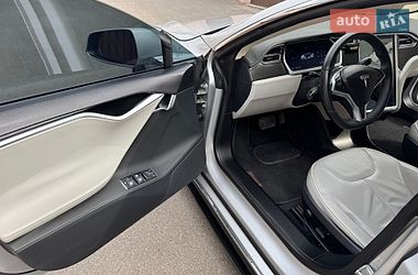 Лифтбек Tesla Model S 2014 в Софиевской Борщаговке