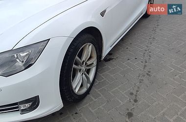 Лифтбек Tesla Model S 2014 в Житомире