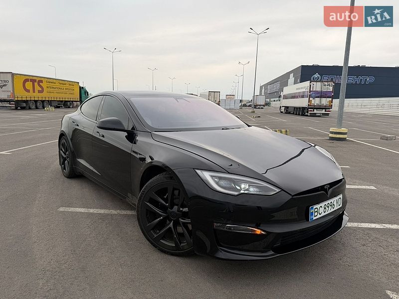 Tesla Model S 2022