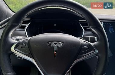 Лифтбек Tesla Model S 2015 в Днепре