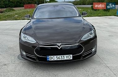 Ліфтбек Tesla Model S 2013 в Чорткові
