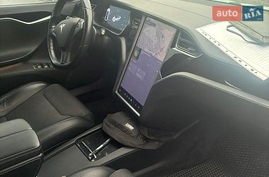 Лифтбек Tesla Model S 2018 в Николаеве