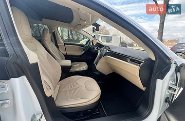 Ліфтбек Tesla Model S 2012 в Вінниці