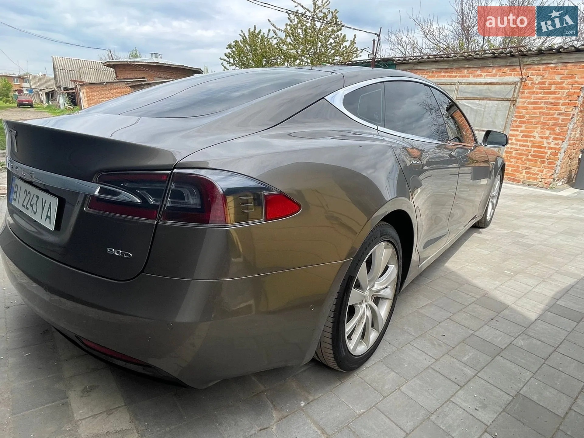 2016 Tesla Model S - мініатюра 19
