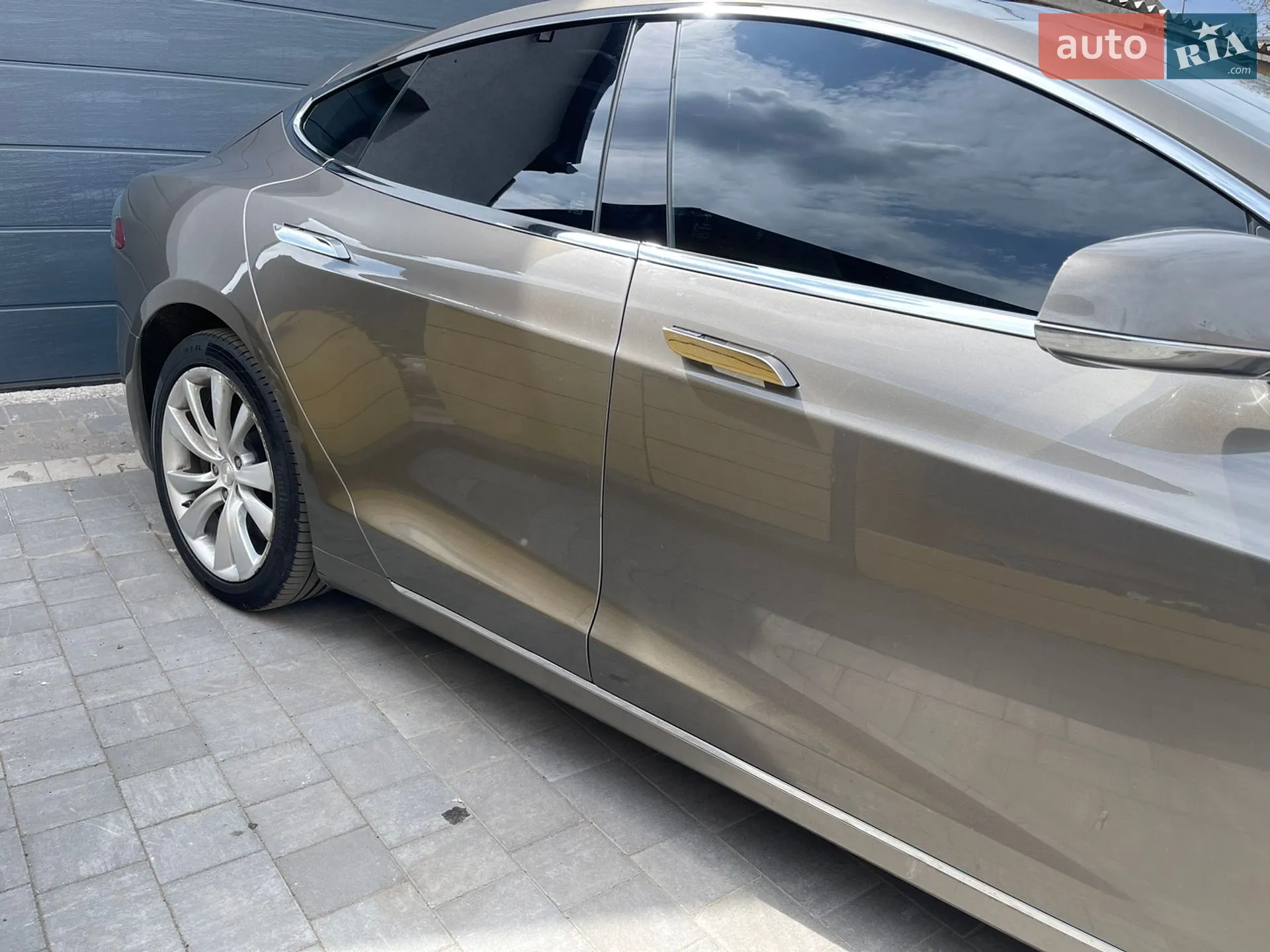2016 Tesla Model S - мініатюра 23