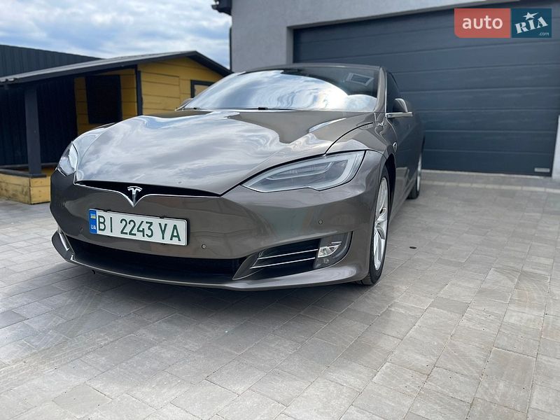 Лифтбек Tesla Model S 2016 в Полтаве фото 9 Лифтбек Tesla Model S 2016 в Полтаве