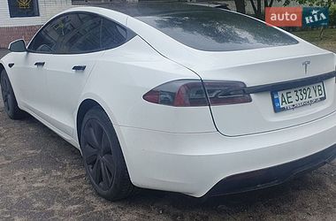 Лифтбек Tesla Model S 2021 в Каменском