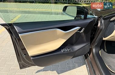Ліфтбек Tesla Model S 2013 в Одесі фото 32 Ліфтбек Tesla Model S 2013 в Одесі