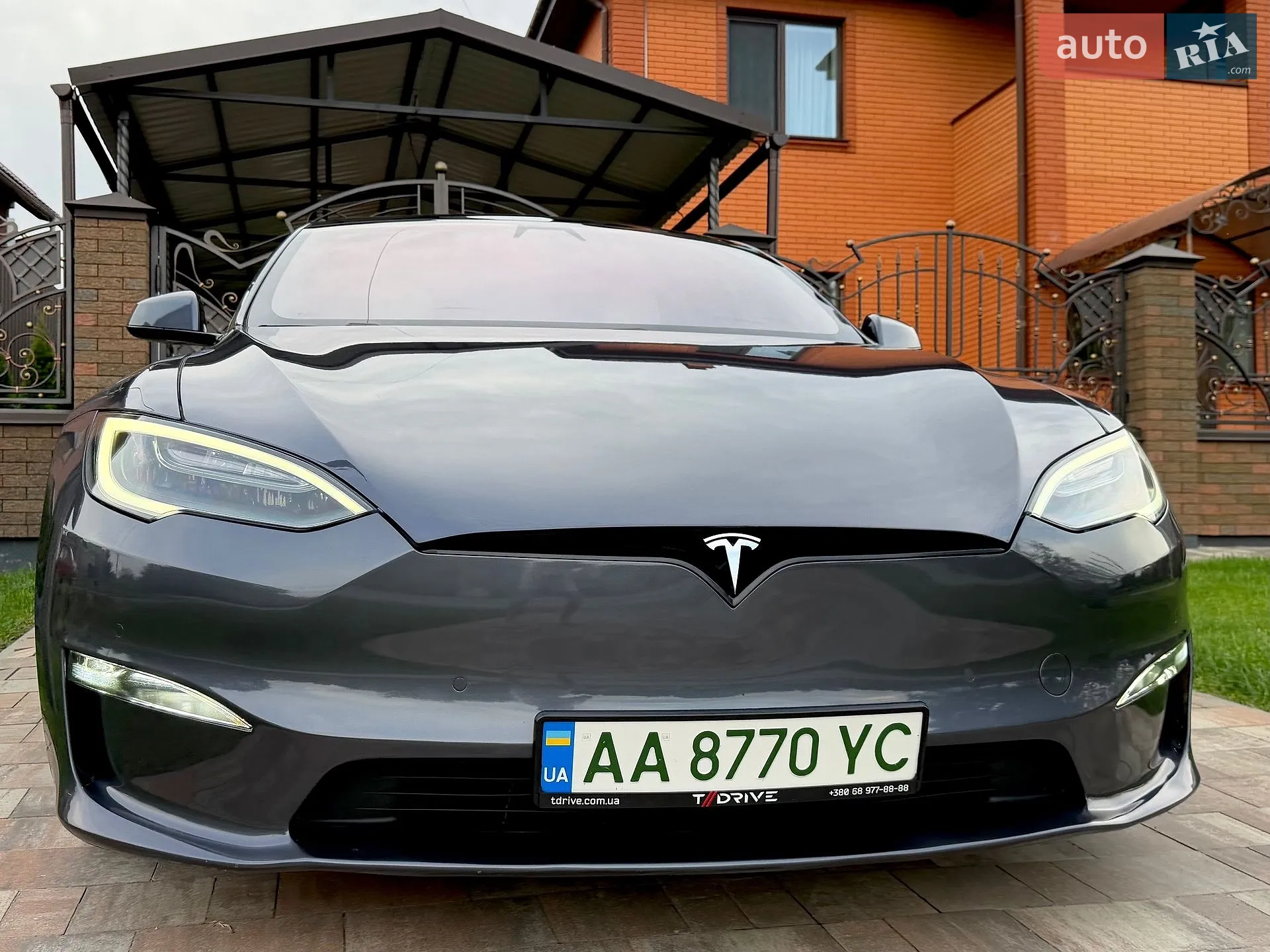 2021 Tesla Model S - мініатюра 16