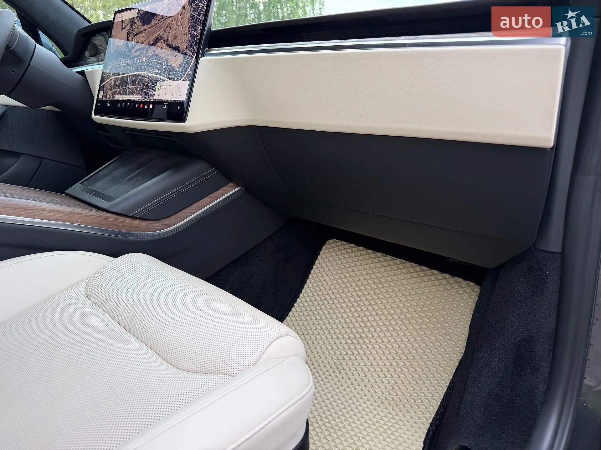 2021 Tesla Model S - мініатюра 87