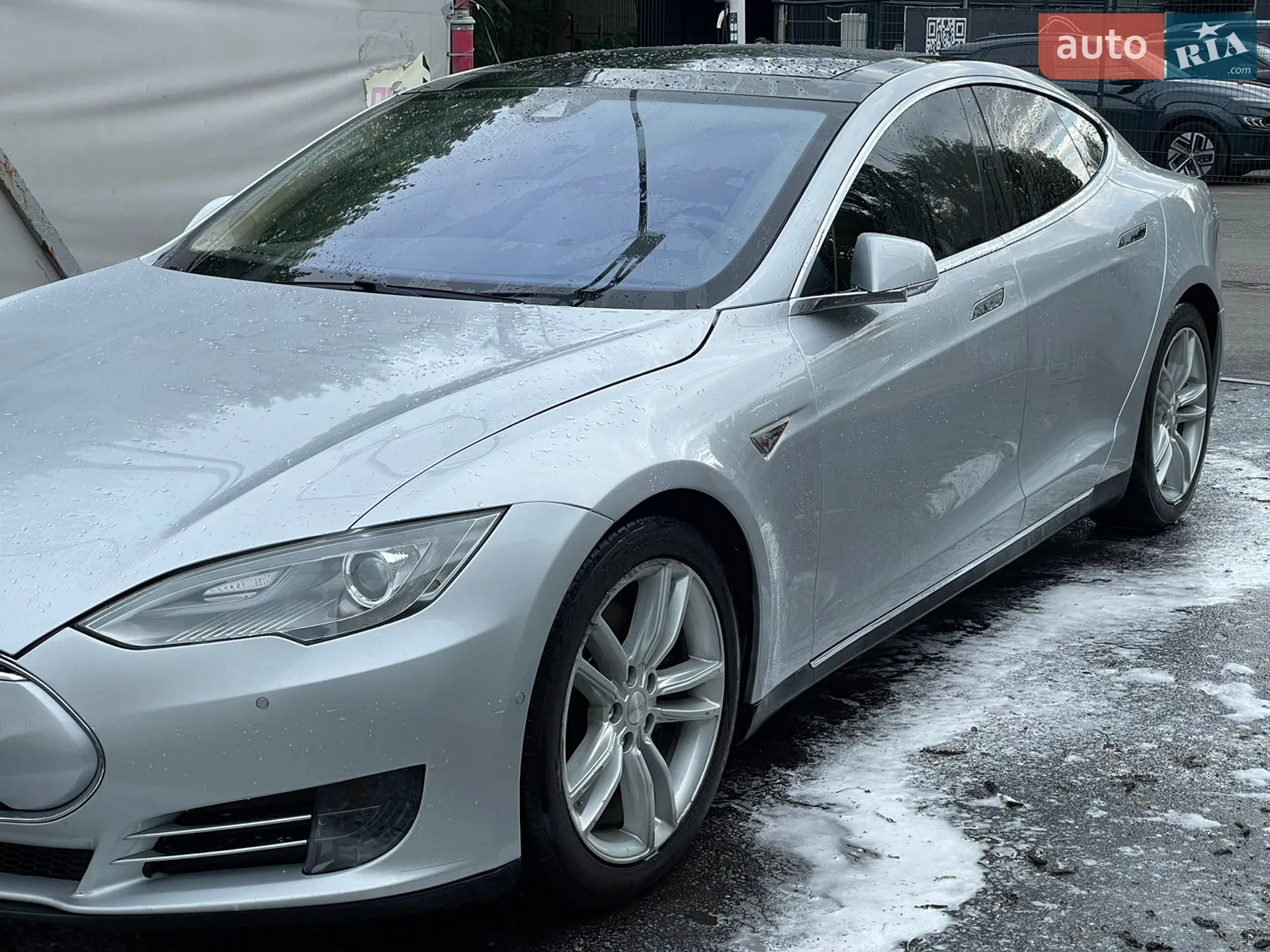 2016 Tesla Model S - мініатюра 10