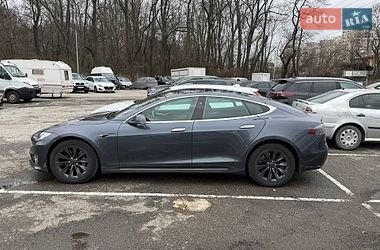 Ліфтбек Tesla Model S 2018 в Одесі