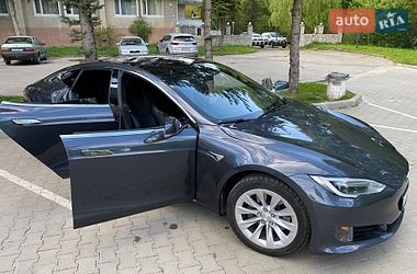 Ліфтбек Tesla Model S 2016 в Тернополі фото 2 Ліфтбек Tesla Model S 2016 в Тернополі