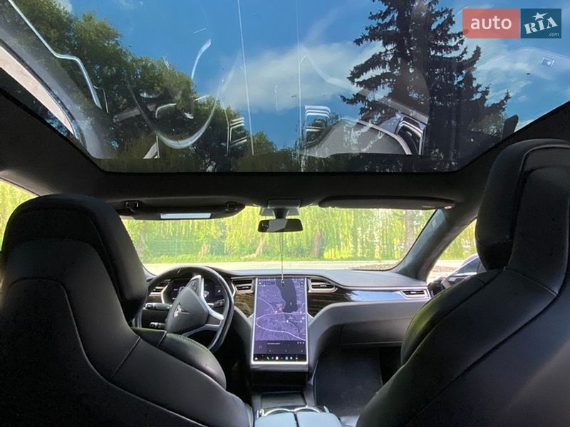 Ліфтбек Tesla Model S 2016 в Тернополі фото 12 Ліфтбек Tesla Model S 2016 в Тернополі