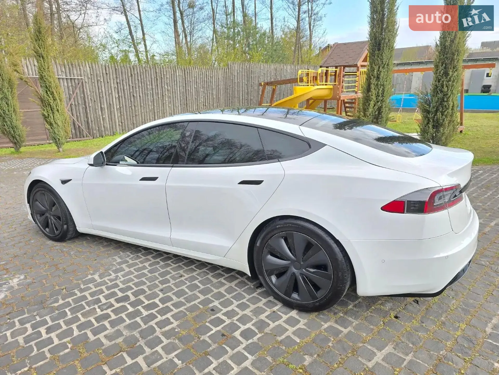 2022 Tesla Model S - мініатюра 9