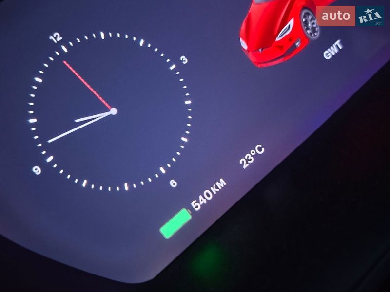 Лифтбек Tesla Model S 2018 в Виннице