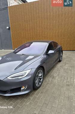 Ліфтбек Tesla Model S 2019 в Сумах
