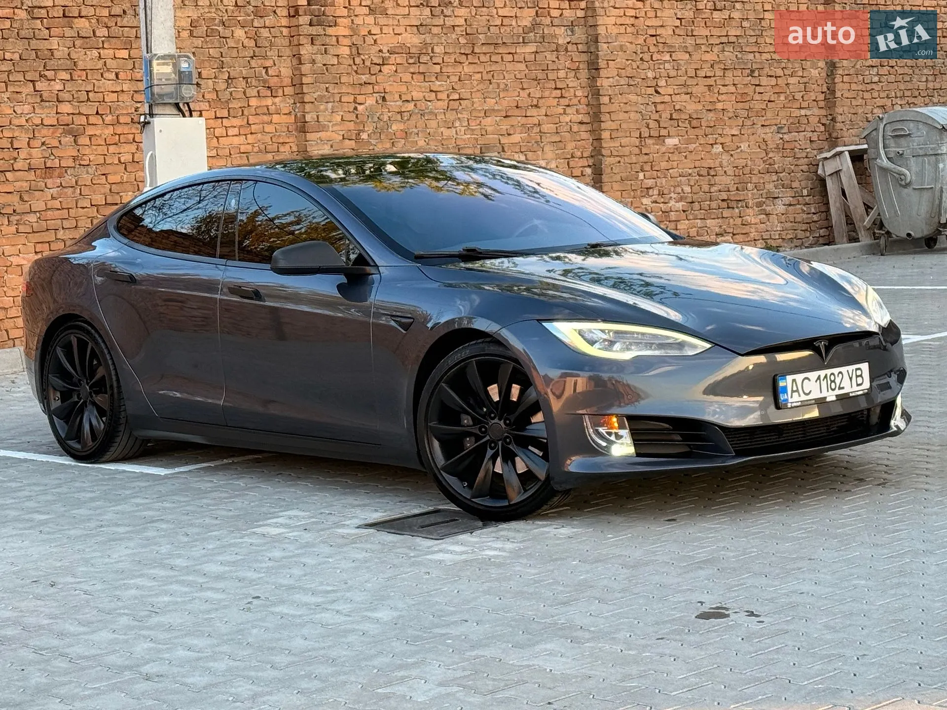 2017 Tesla Model S - мініатюра 13