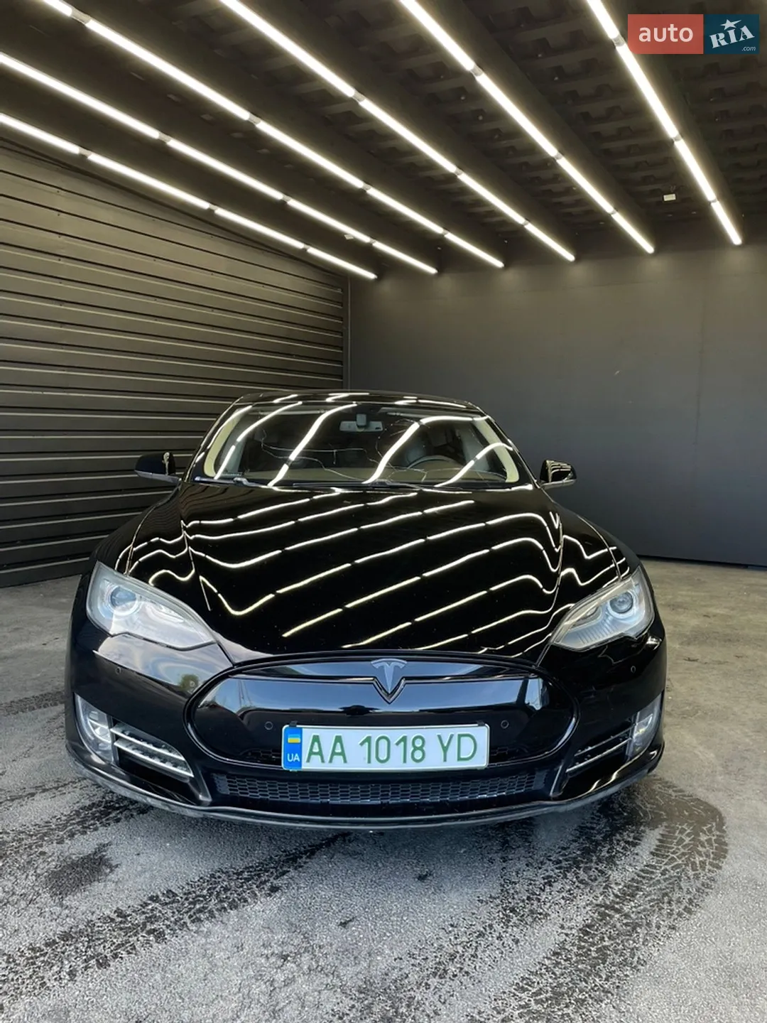 2014 Tesla Model S - мініатюра 2
