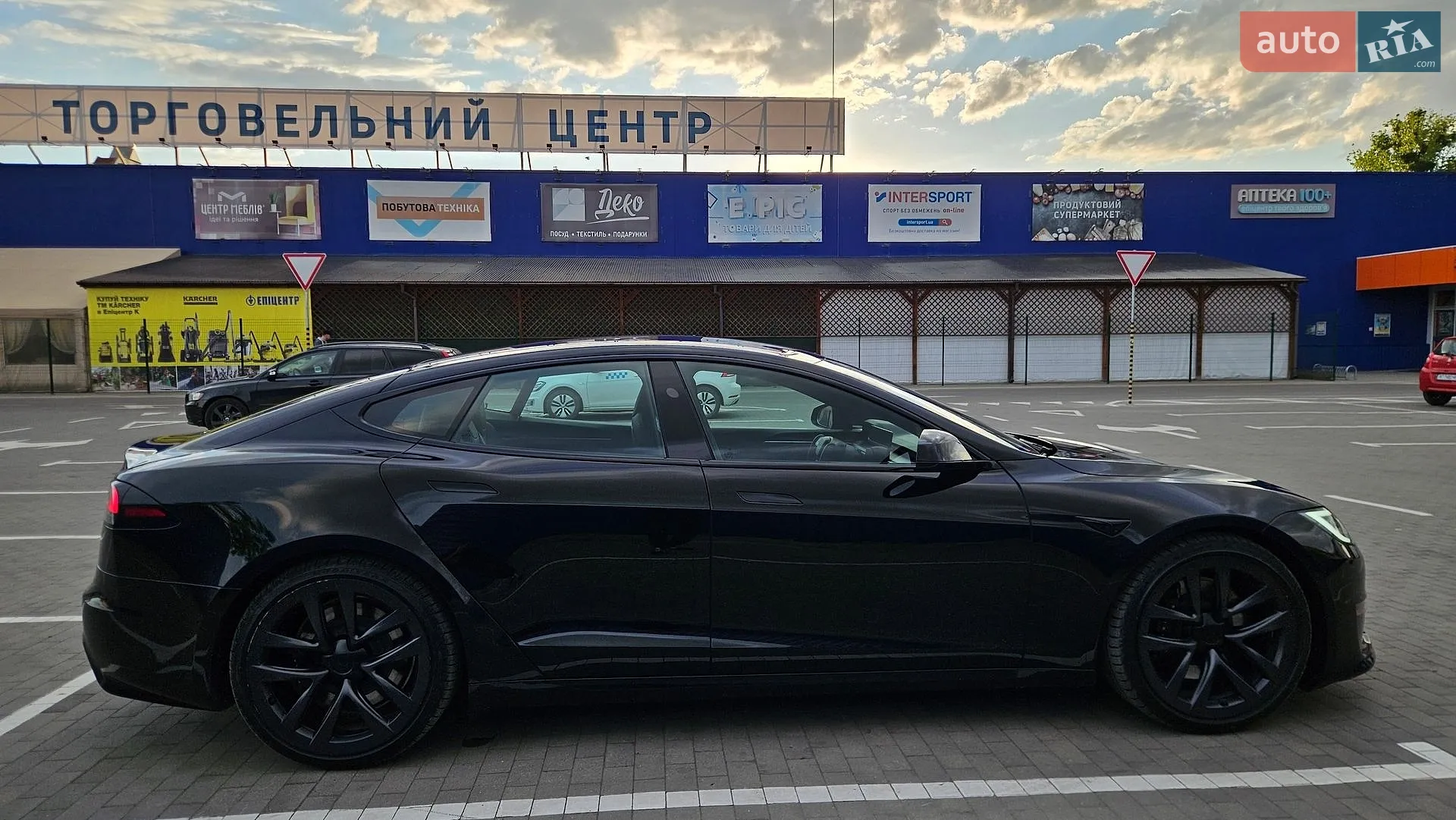 2024 Tesla Model S - мініатюра 6