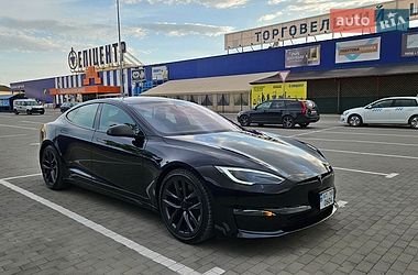 Лифтбек Tesla Model S 2024 в Калуше