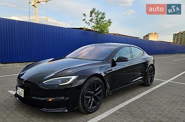 Лифтбек Tesla Model S 2024 в Калуше