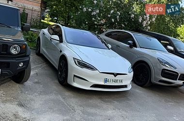 Лифтбек Tesla Model S 2021 в Киеве