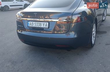 Ліфтбек Tesla Model S 2018 в Хмельницькому