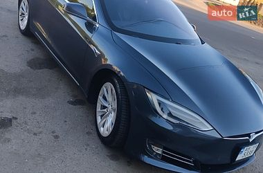 Ліфтбек Tesla Model S 2018 в Хмельницькому