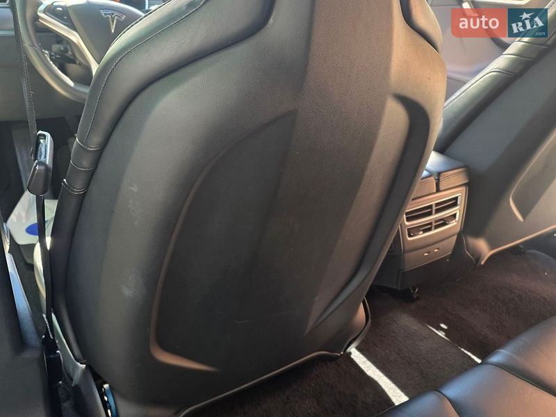 Лифтбек Tesla Model S 2015 в Одессе