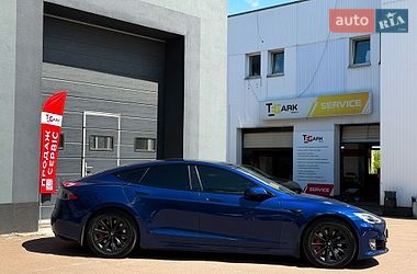 Лифтбек Tesla Model S 2018 в Киеве