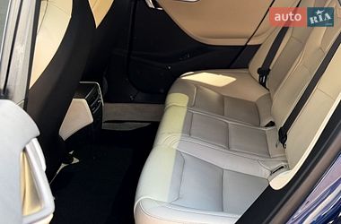Лифтбек Tesla Model S 2018 в Киеве
