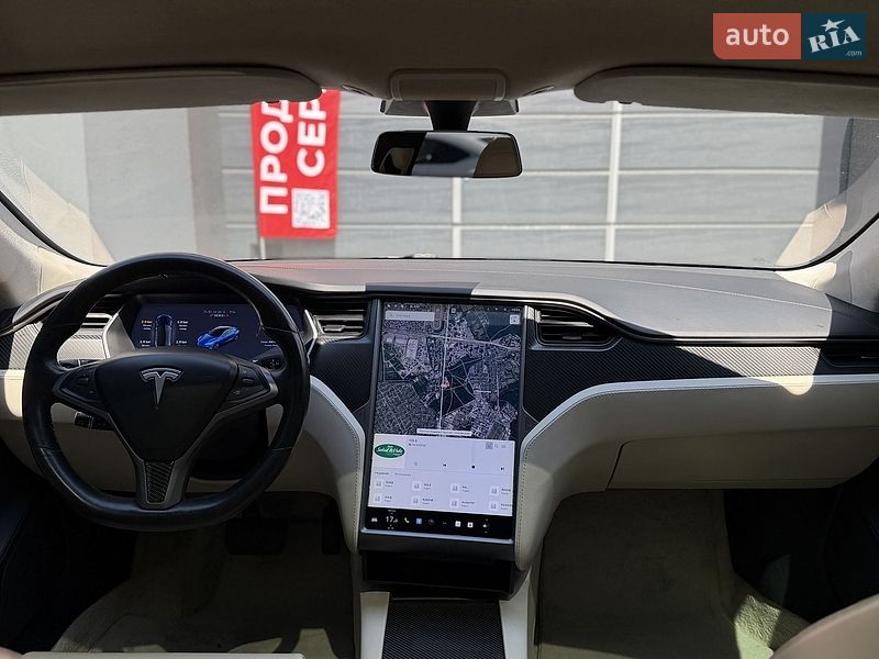 Лифтбек Tesla Model S 2018 в Киеве