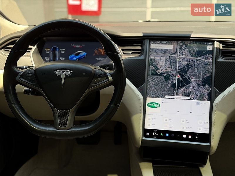 Лифтбек Tesla Model S 2018 в Киеве