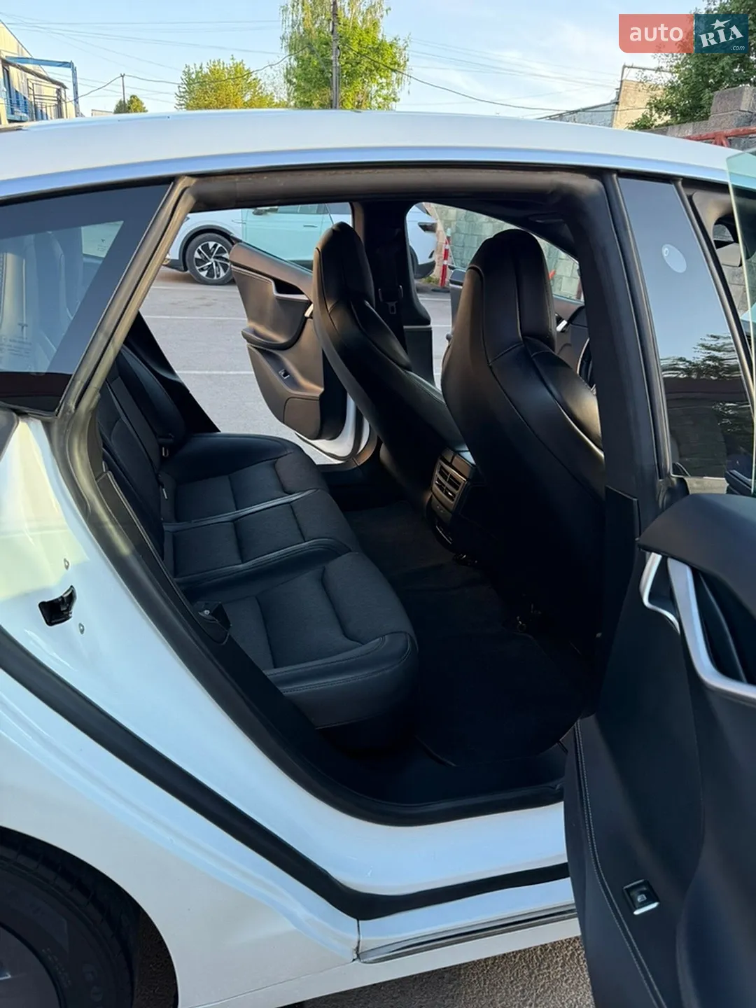 2018 Tesla Model S - мініатюра 16