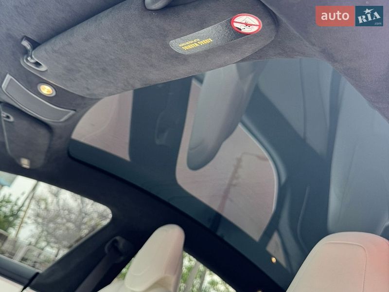 Ліфтбек Tesla Model S 2017 в Черкасах