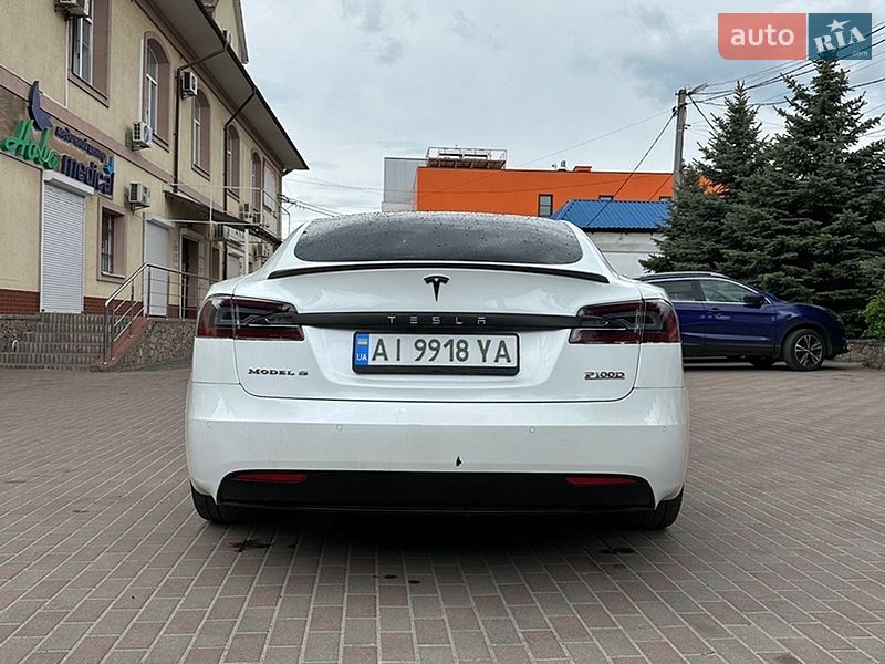 Ліфтбек Tesla Model S 2018 в Василькові