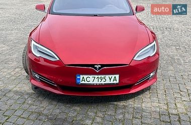 Лифтбек Tesla Model S 2019 в Полтаве