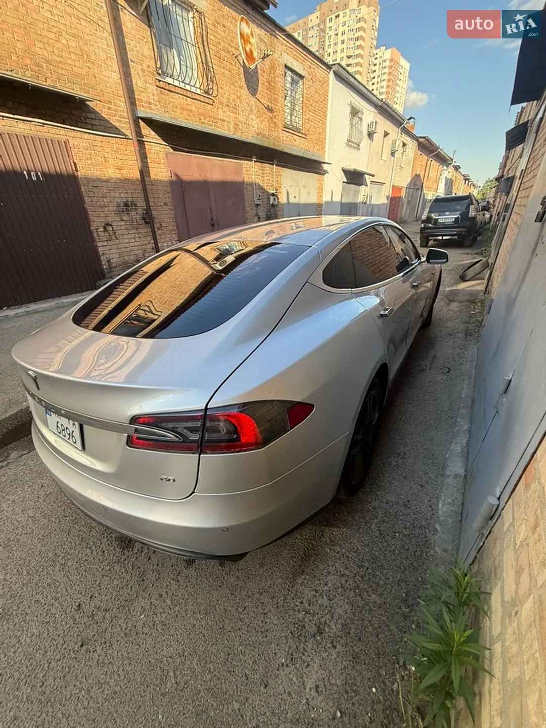 2015 Tesla Model S - мініатюра 12